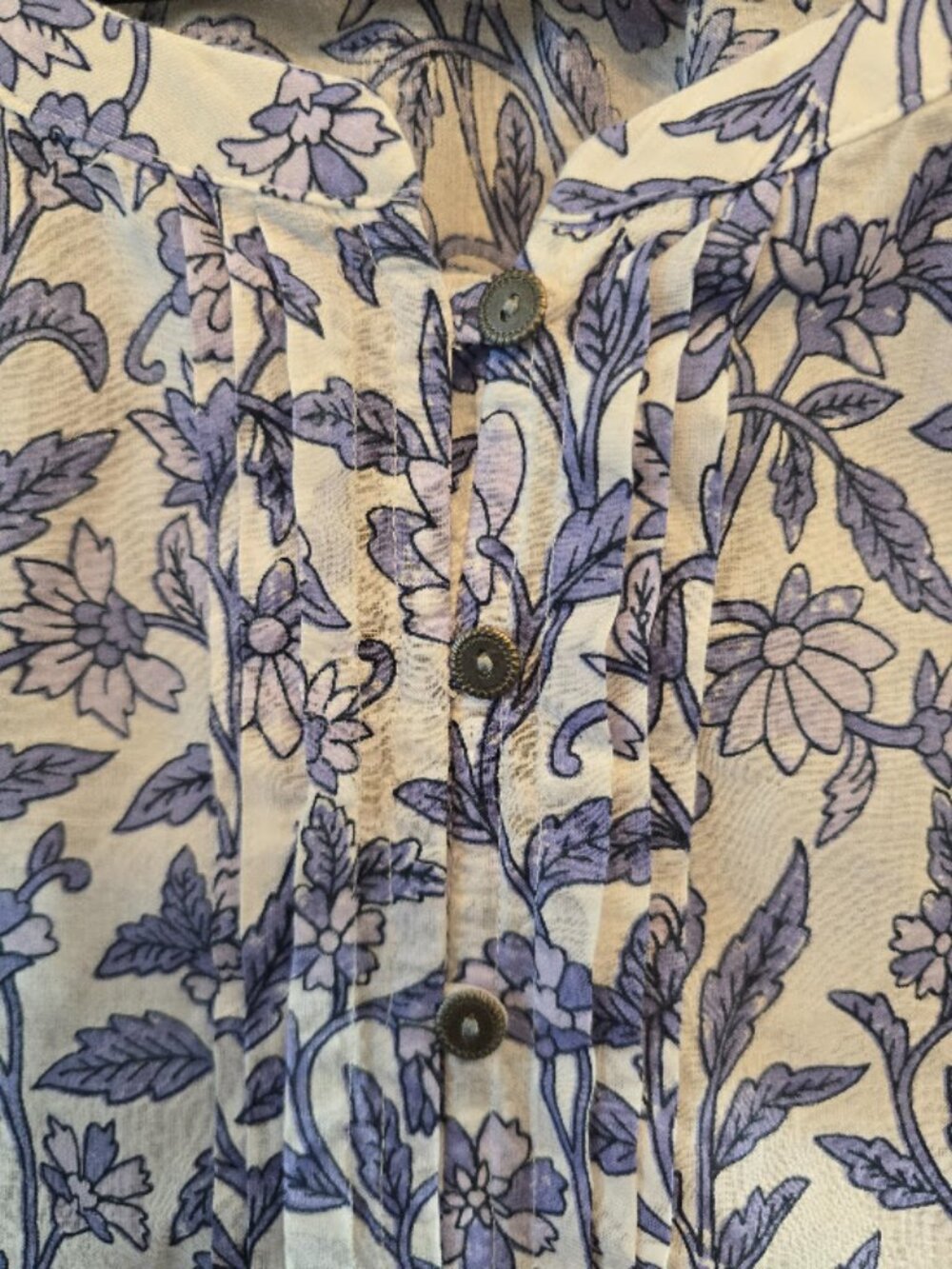 J. Jill Cream and Blue Floral Short Sleeve Blouse - Picture 4 of 9